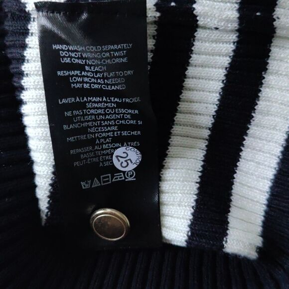 NWT $98 striped fitted Maeve Anthropologie top - Picture 9 of 9